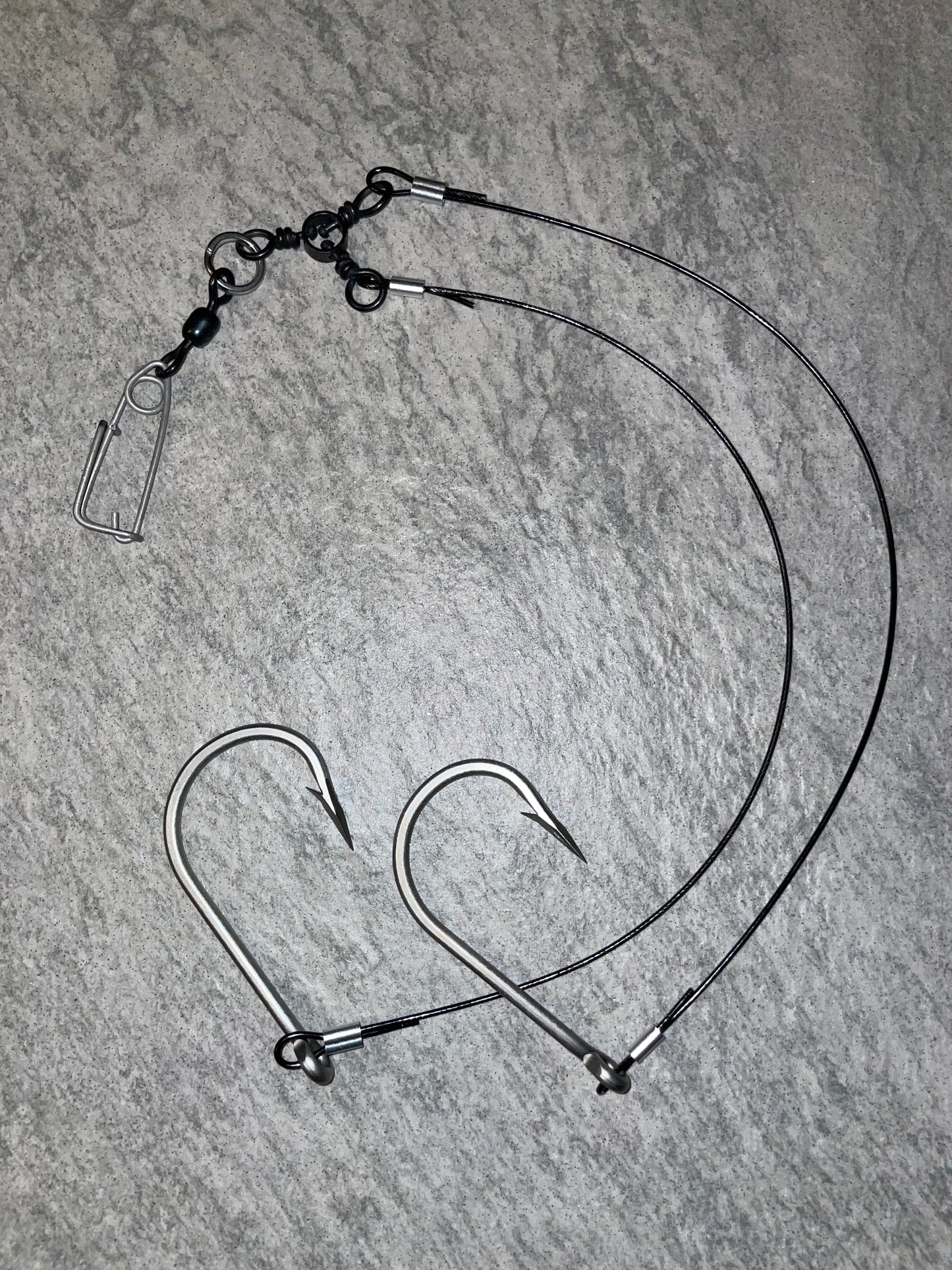 Double-Hook Catfish Rigs – Pre-Rigged Wire Leaders