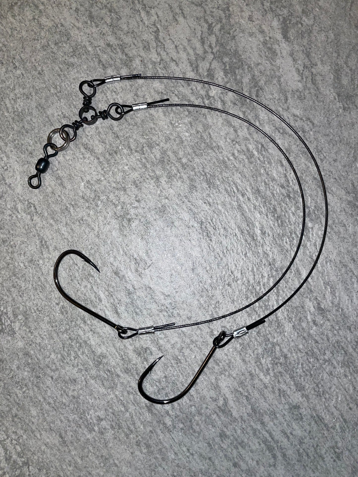 Double-Hook Catfish Rigs – Pre-Rigged Wire Leaders